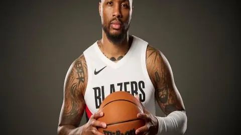 《QQ飞车》第38期荣耀勋章「绒格喵语」5月1日萌动来袭！